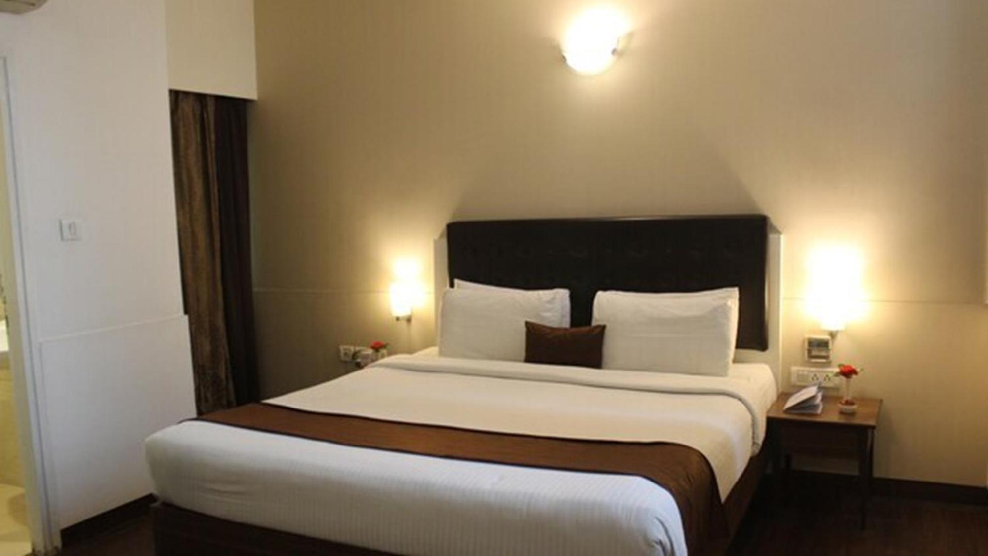 Avexia Premiere Agra Hotel Kültér fotó