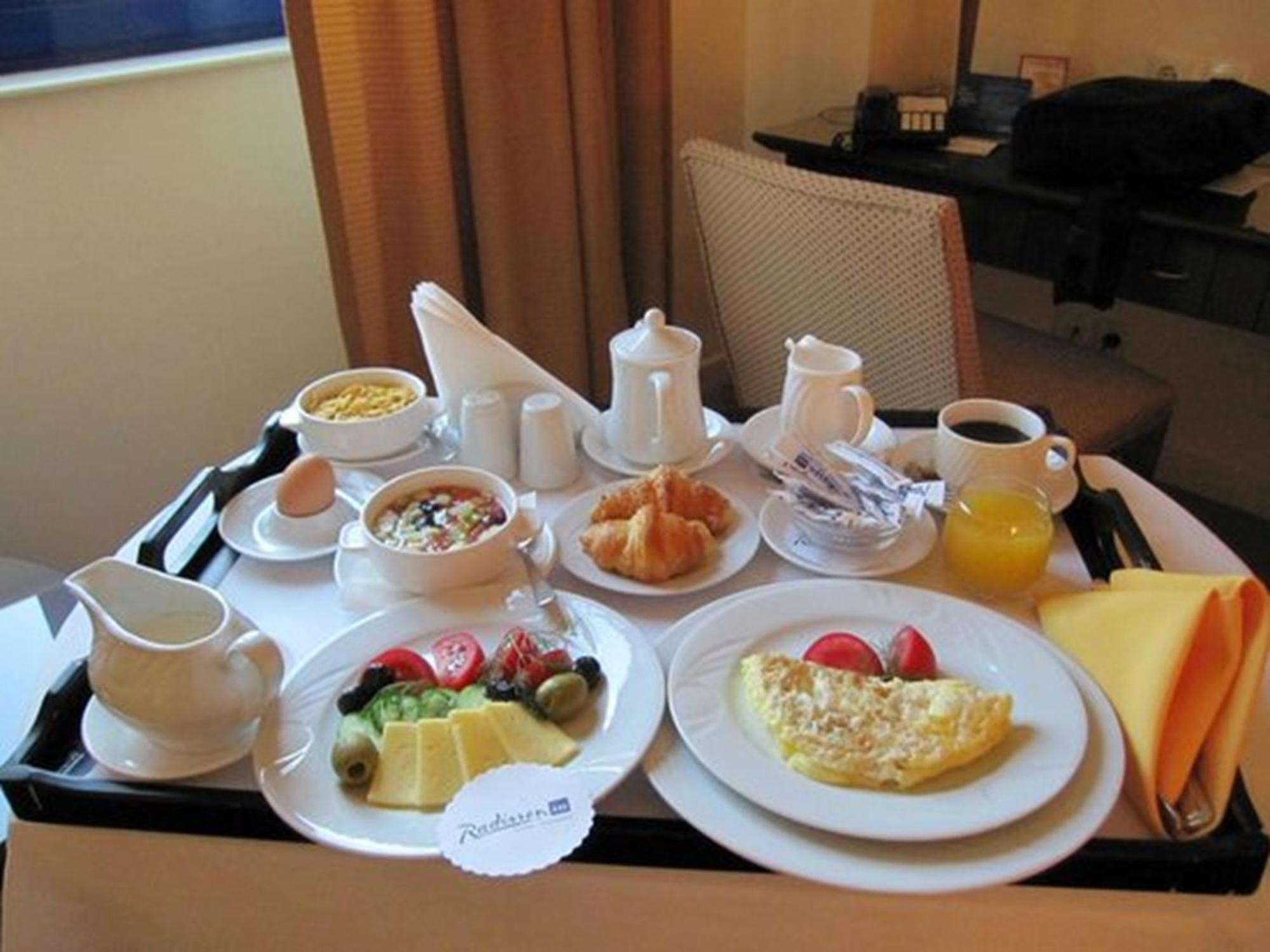 Avexia Premiere Agra Hotel Kültér fotó